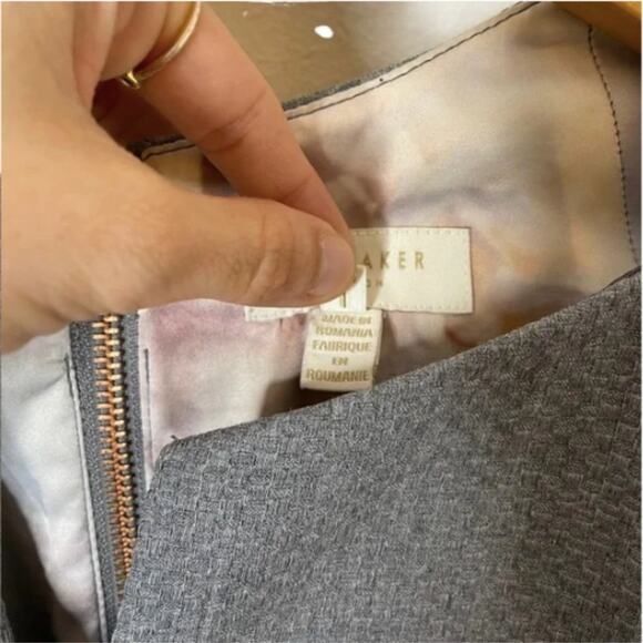 Ted Baker London Nadaed Peplum Dress Mid Grey Size 4 - Picture 8 of 13